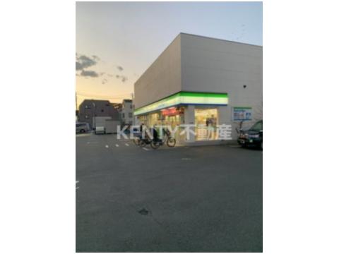 コンビニ　ファミリーマート 環七南馬込三丁目店（コンビニ）まで299m