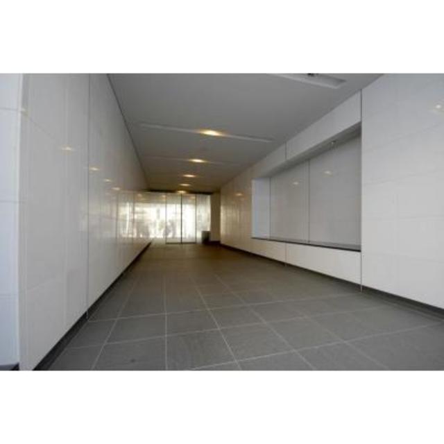 エントランス　建物の内部です