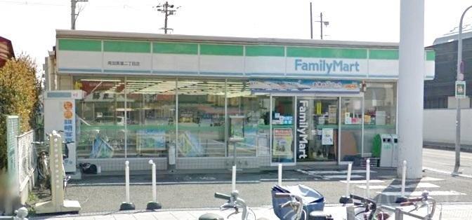 コンビニ　ファミリーマート南加賀屋２丁目店（コンビニ）まで357m