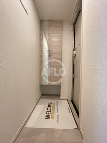 玄関　ルシエーナ西田辺　玄関