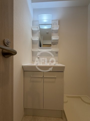 洗面設備　Alivis新町　洗面所