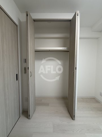 収納　Alivis新町　クローゼット