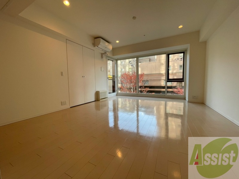 その他部屋・スペース　洋室の家具の配置を考えてみるのも楽しいですよ。