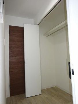 収納　クローゼット