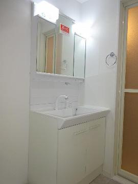 洗面設備　洗髪洗面化粧台