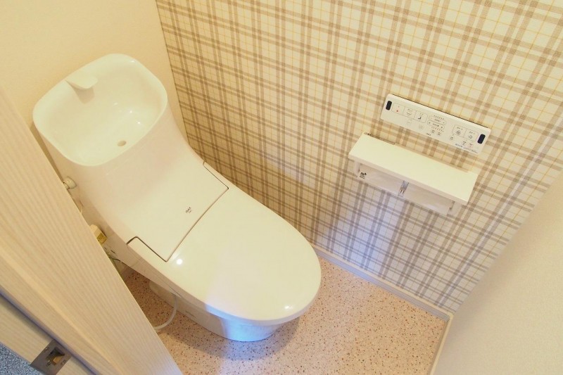 トイレ　トイレ