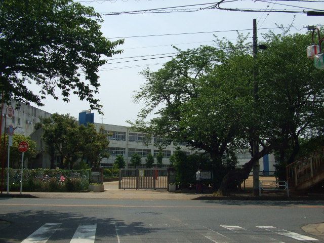 小学校　八千代市立八千代台小学校（小学校）まで296m