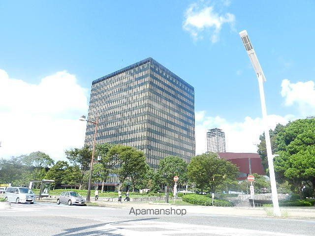 役所　北九州市役所（役所）まで280m