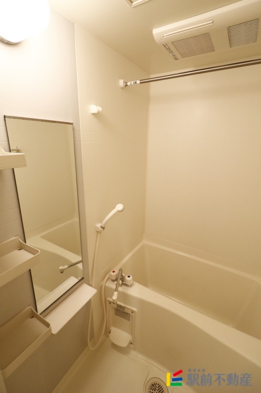 バス・シャワールーム　写真は別部屋