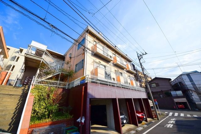 建物外観　★お部屋探しは、タウンハウジング多摩センター店へ★