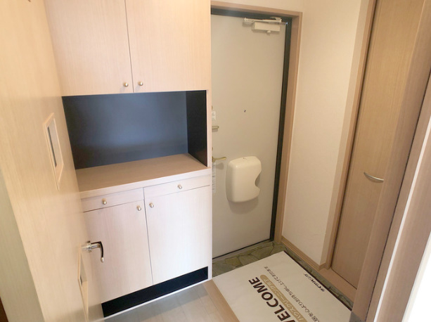 玄関　＊イメージになります