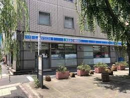 コンビニ　ローソン 新橋五丁目店（コンビニ）まで96m