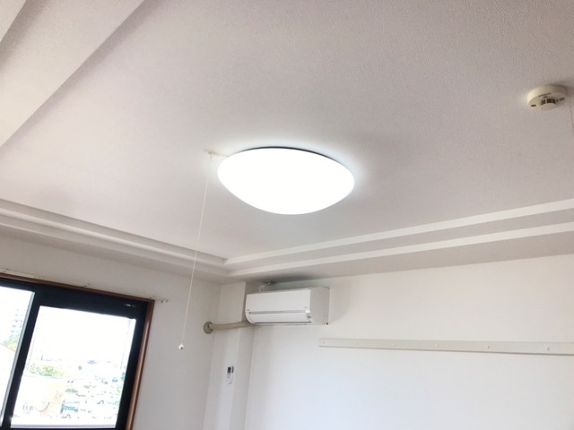 その他部屋・スペース　照明付きの洋室です♪