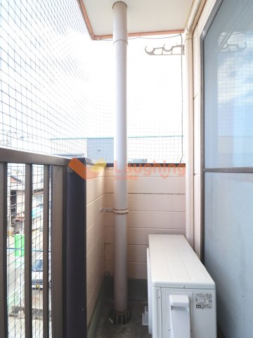 バルコニー　バルコニーがあります