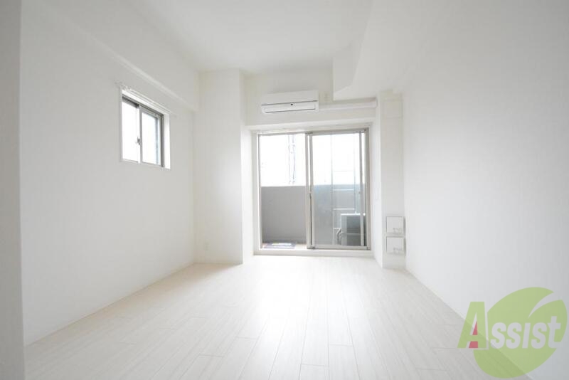 その他部屋・スペース　明るい寝室です