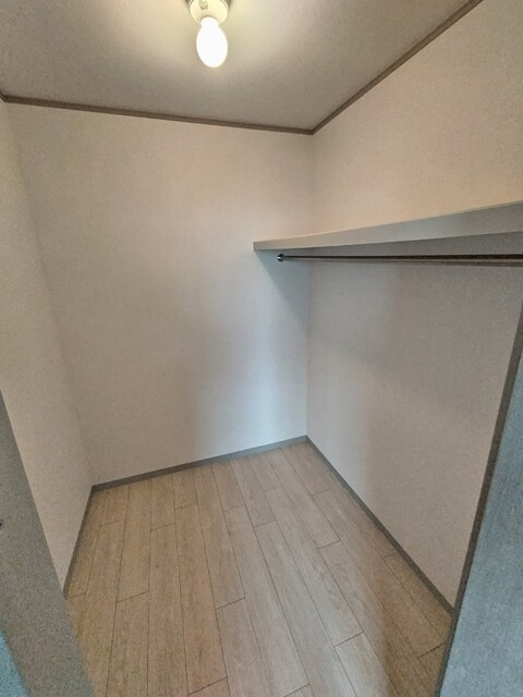 収納　★★７帖洋室のウォークインクローゼットです♪★★