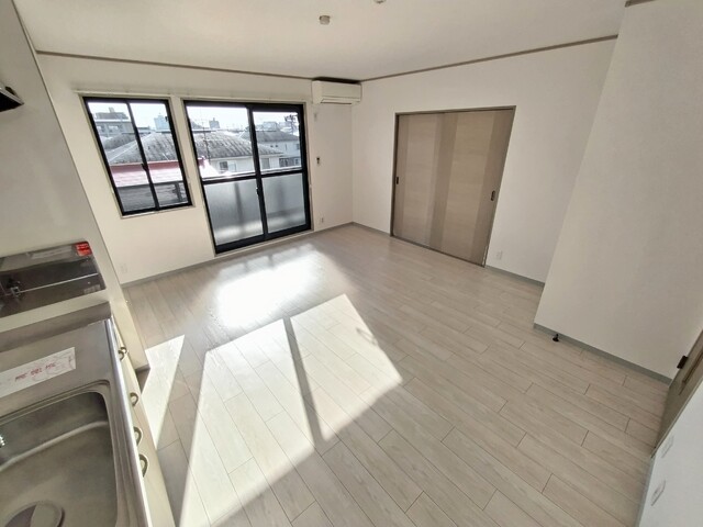 居室・リビング　★★１１帖のＬＤＫです♪★★