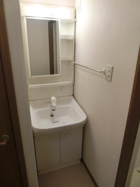 洗面設備　独立洗面化粧台