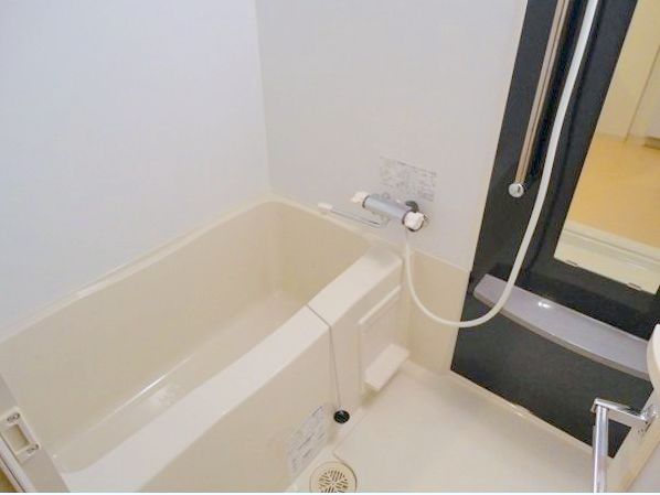 バス・シャワールーム　おしゃれな浴室でリラックス出来ます♪