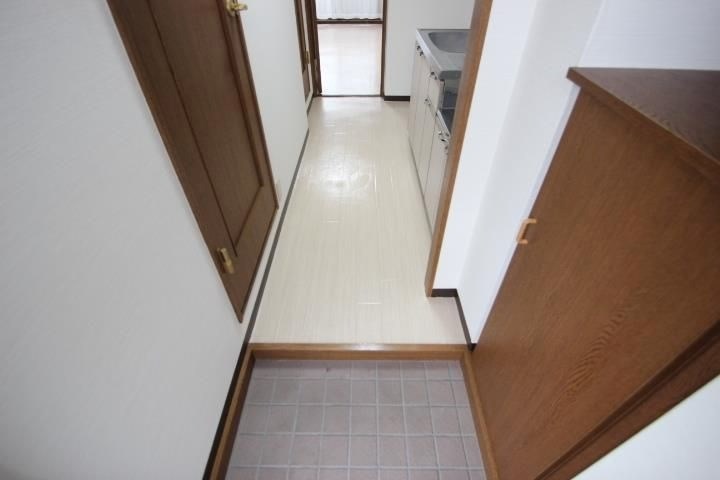 玄関　※他部屋参照・現況優先