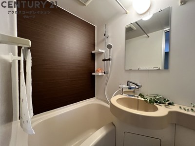 バス・シャワールーム　シンプルで機能的なユニットバスです！