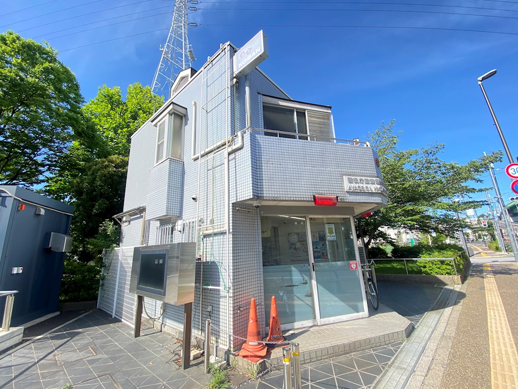 警察署・交番　綾瀬警察署 綾瀬駅東口交番（警察署・交番）まで588m