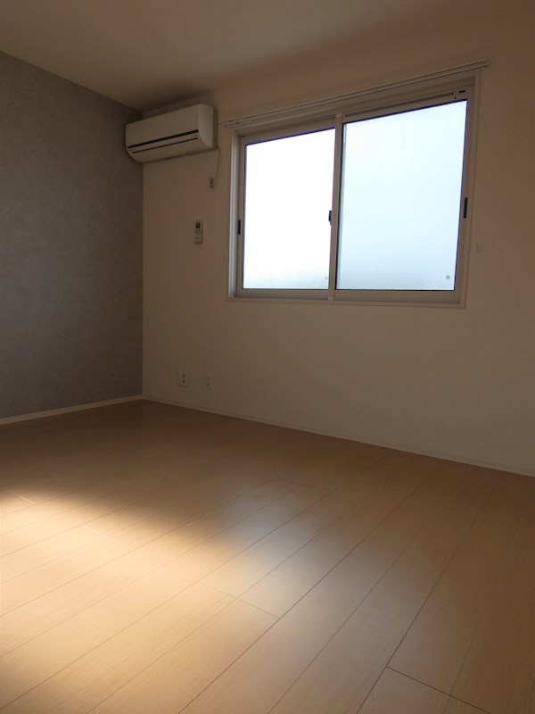 その他部屋・スペース　反転タイプの部屋の写真です