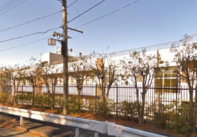 小学校　町田市立三輪小学校（小学校）まで599m