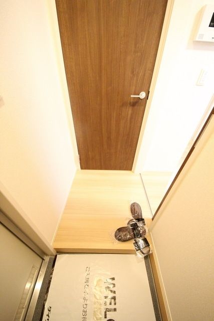 玄関　★お問い合わせはタウンハウジングまで★