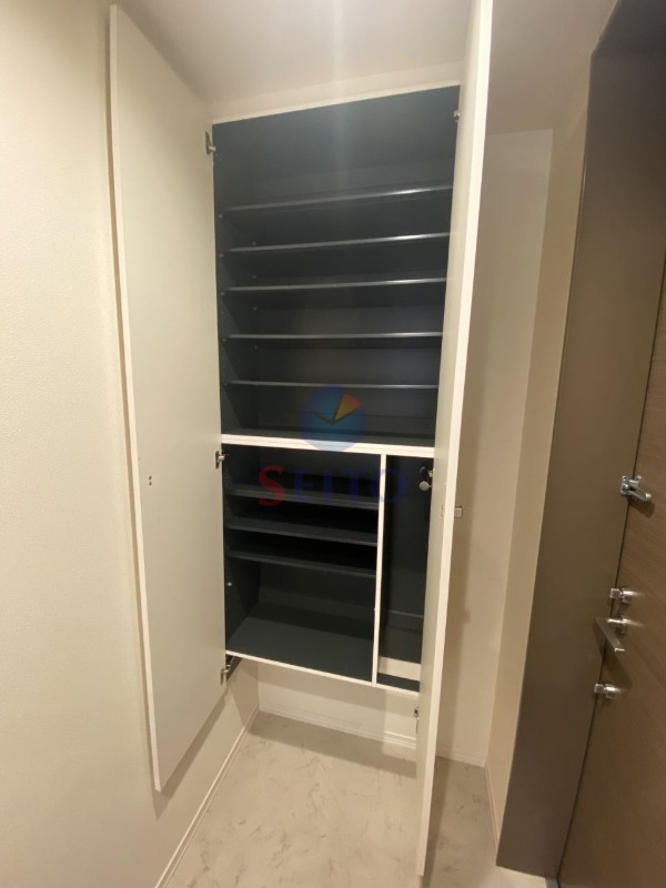 収納　３０３号室のお写真です。