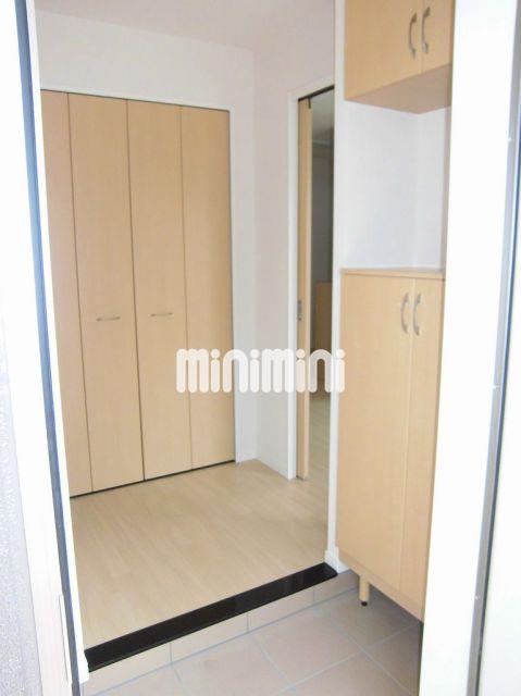 玄関　ゆったりサイズの玄関ですね。