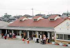 幼稚園・保育園　長草保育園（幼稚園・保育園）まで355m