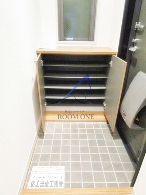 玄関　玄関です。