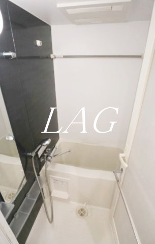 バス・シャワールーム　お風呂です。