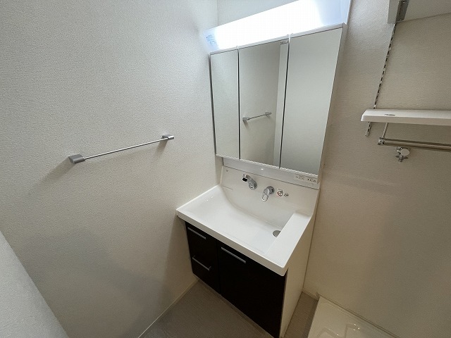 洗面設備　独立洗面化粧台付き☆