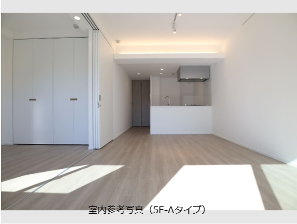 居室・リビング　写真は同タイプ住戸です。