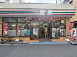 コンビニ　セブンイレブン浅草橋駅西口店（コンビニ）まで106m