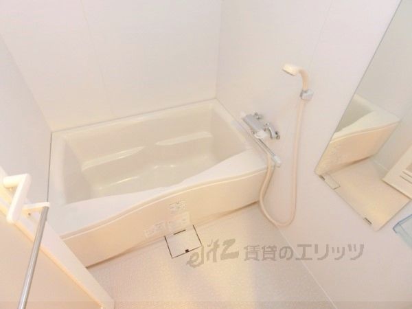 バス・シャワールーム　風呂