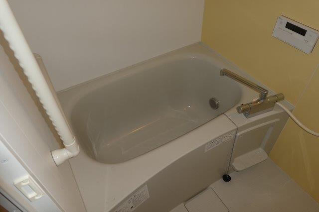 バス・シャワールーム　追い炊き付き