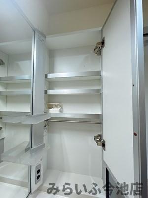 収納　洗面所収納