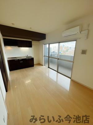 居室・リビング　9.3帖