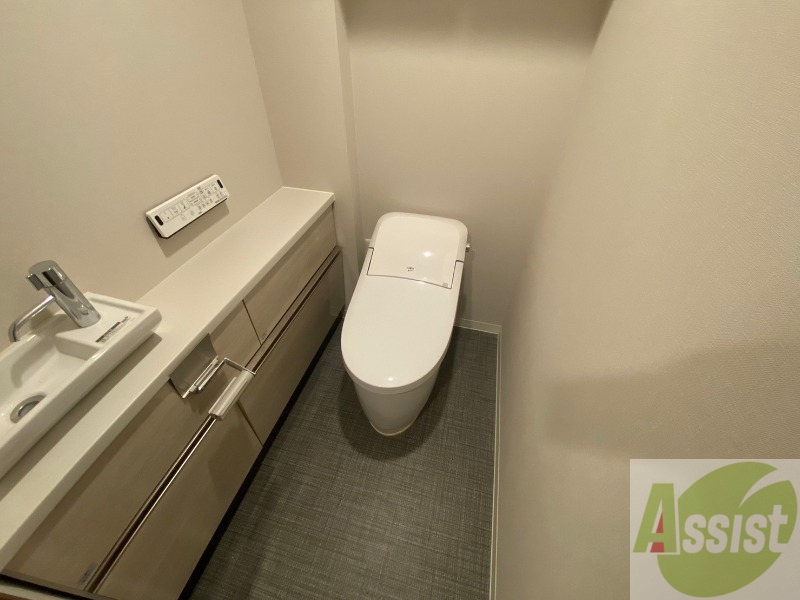 トイレ　ウォシュレット機能がついたトイレ。安心して使用できますね。