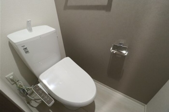 トイレ　トイレもきれいです