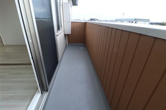 バルコニー　バルコニーがあります