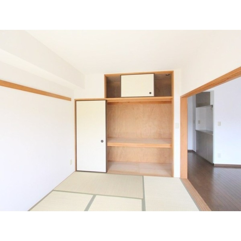 収納　押し入れです♪