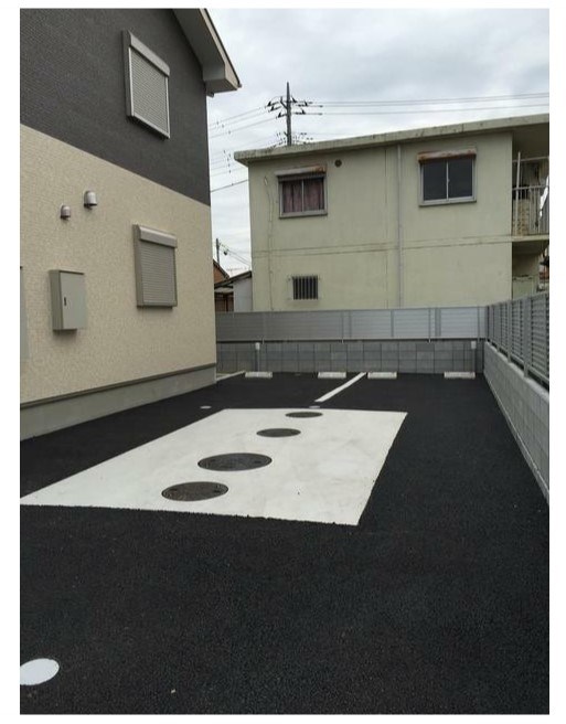 駐車場　空き状況要確認