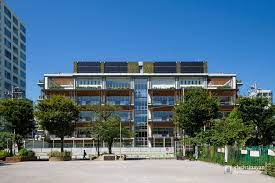 小学校　台東区立蔵前小学校（小学校）まで395m