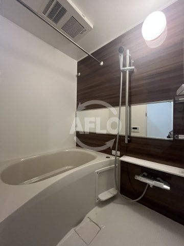 バス・シャワールーム　エスタート御幣島　浴室