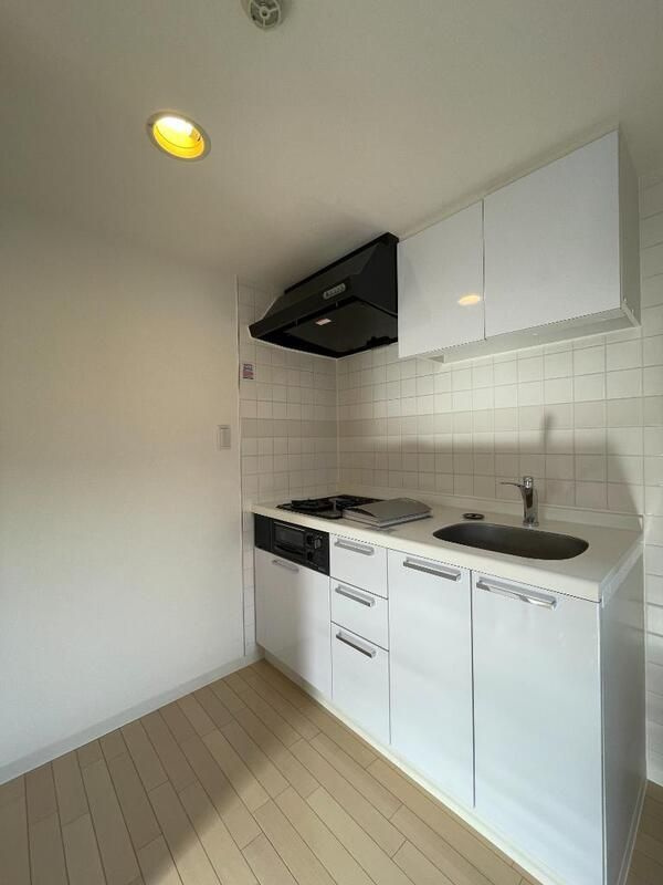 キッチン　■グリル付き2口ガスコンロシステムキッチン