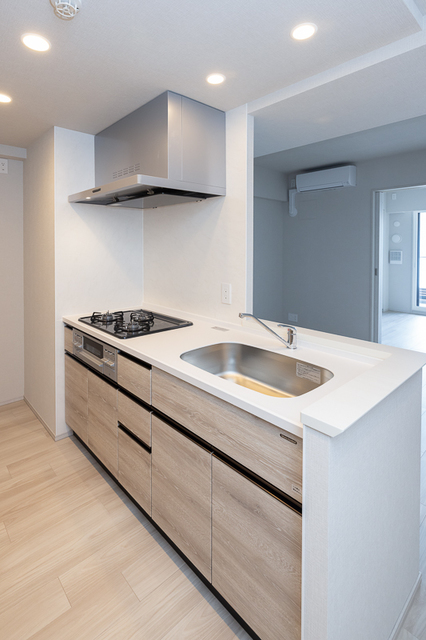 キッチン　※写真は同タイプ住戸です。